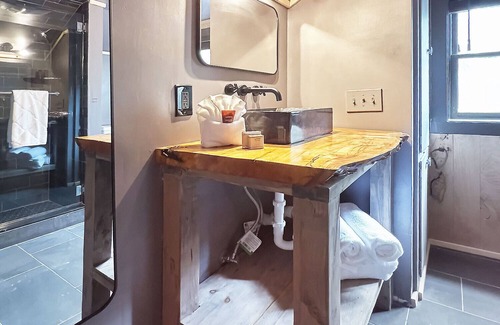 Georgetown Hotel | Wicklow Hall