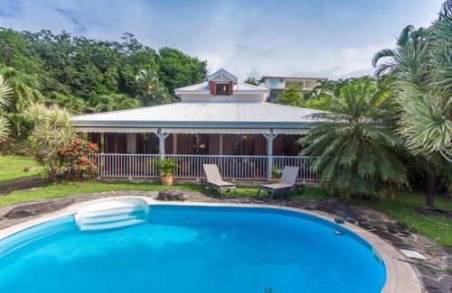 Deshaies Villa | Villa Jasmine, Vista muy amplia al mar, Piscina privada sin opuestos, Jardín