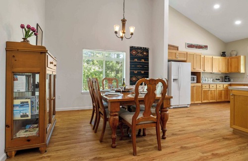 Bend Casa | 20 min to Mt. Bachelor! Widgi Creek