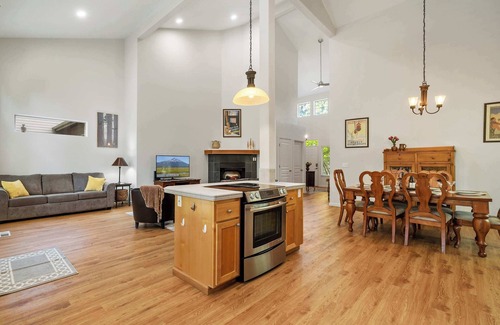 Bend Casa | 20 min to Mt. Bachelor! Widgi Creek
