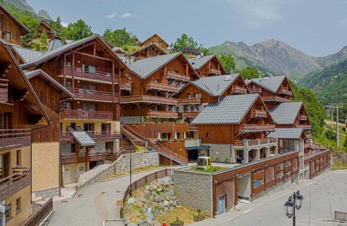 Vaujany Apartamento | 300m del centro estación, fitness, piscina, sauna, hammam, balcón, tv, 55-64m², Vaujany