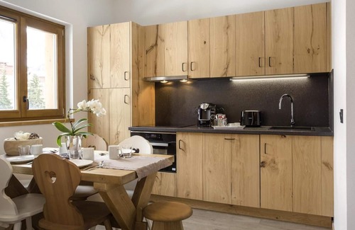 Beaufort Apartamento | Wifi, fitness, piscina, terraza, balcón, parking, tv, local para esquís, 86-91m², Arêches-Beaufort