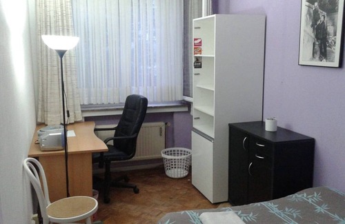 Koekelberg Apartamento | Habitación Wifi en un barrio residencial tranquilo