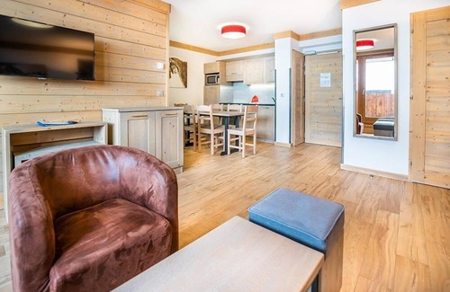La Rosiere Apartamento | Wifi, 50m from resort center, 3rd floor, view mountain, swimming pool, sauna, hammam, balcony