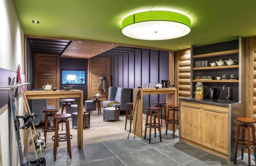 Les Saisies Apartamento | Wifi, vista montaña, fitness, piscina, sauna, hammam, balcón, parking, tv, local para esquís, 65m²