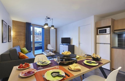 Les Deux Alpes Apartamento | Wifi, al pie de los remontes, fitness, piscina, sauna, hammam, tv, local para esquís, 58m²