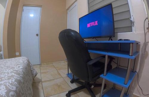 Ponce Centro Apartamento | Wifi, Workspace , Perfect Location & Parking
