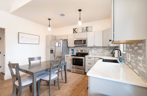 Fischer Casa | Wiggle Butts Ranch #1 and #2 | 2 Private Pools & 2 Hot Tubs, Wiggle Butts Ranch