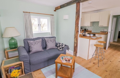 Napton-on-the-Hill Cabaña | WIGRAMS CANALSIDE COTTAGE en Napton-On-The-Hill, Ref 996499