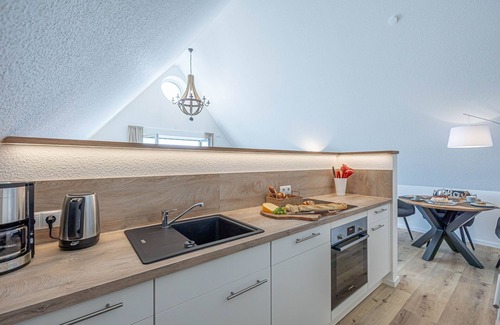 Schleswig Apartamento | Wiking-koje 4 - Aufzug, Dusche, Balkon, Gartenmöbel, Parkplatz