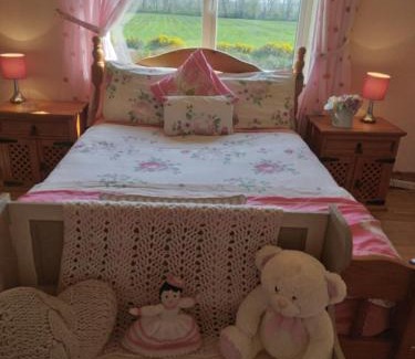Castlemaine Casa | Wild Atlantic Stays