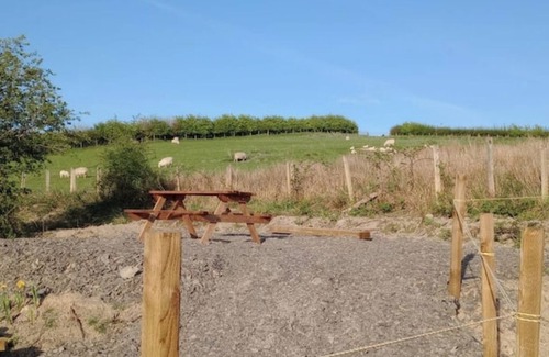 Llandovery Alquiler De RV | Wild CampingGH