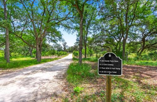 Wimberley Casa | Wild Candy Farm