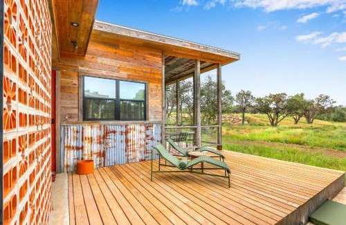 Wimberley Casa | Wild Candy-Plum Wild