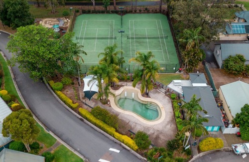 Cams Wharf Casa | Wild Duck Holiday Home at Rafferty's Resort