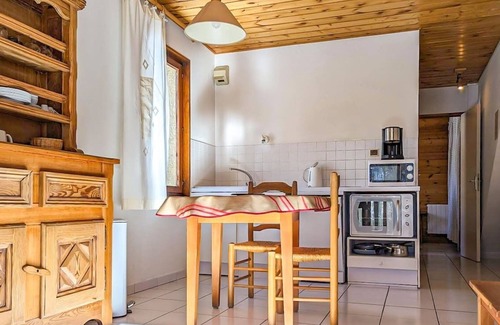 Nevache Apartamento | La fruta silvestre. Aldea de baja de la Ciudad en Névache.