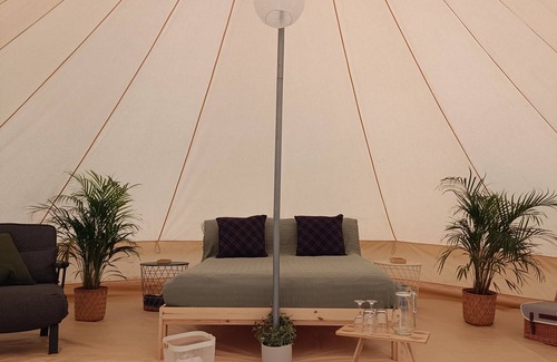 Schwarzau im Gebirge Complejo | Wild Glamping in the Vienna Alps - “Rax plateau“ view
