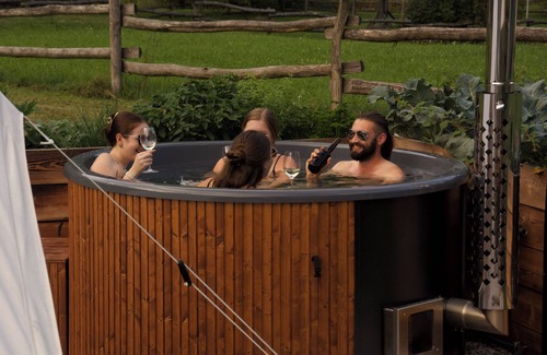 Schwarzau im Gebirge Complejo | Wild Glamping in the Vienna Alps - “Rax plateau“ view
