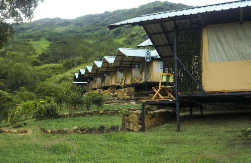 Medadumbara Alquiler De RV | Wild Glamping Knuckles