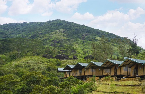Medadumbara Alquiler De RV | Wild Glamping