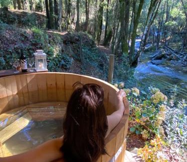 Cardielos Otro | Wild Glamping Portugal - relax by Serra de Arga waterfalls in Viana do Castelo with hot tub