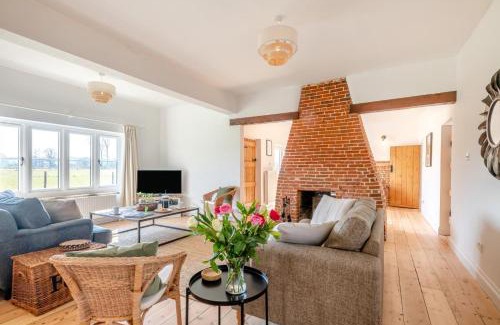 Postwick with Witton Casa | Wild Meadow Cottage
