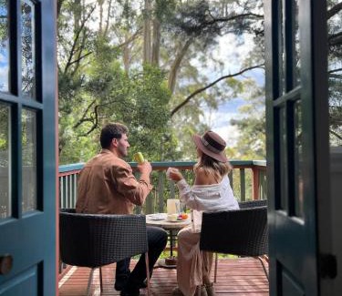 Olinda Casa | Wild Orchid Olinda Private Luxury Cottage