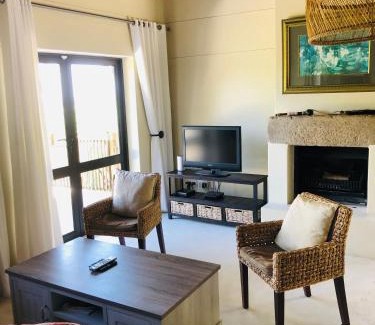 Noordhoek Cabina | Wild Rose Country Lodge