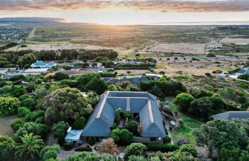Noordhoek Cabina | Wild Rose Country Lodge