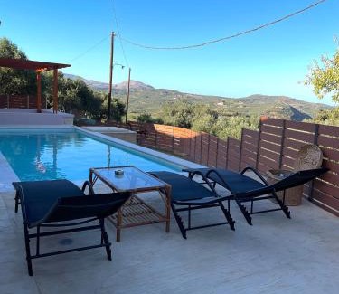 Karpenisi Villa | Wild Tulip Escape