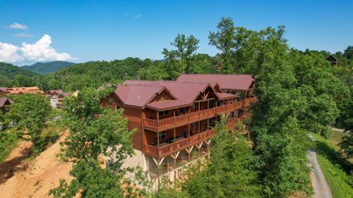 Sevierville Casa | Wilder by AvantStay 15min from Pigeon Forge 22ppl