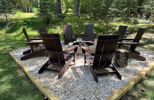 Old Timberline Casa | Wildest Dreams Cabin ⛰ - Hot Tub, Fire Pit, Dolly Sods Hiking, Lake Access 🛶