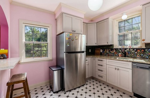 Clintonville Casa | Wildflower Haven Minutes to City