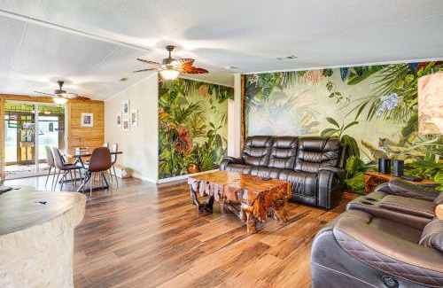 Webster Casa | Wildlife Sanctuary On-Site Modern Webster Home!