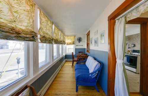 Wildwood Apartamento | Wildwood Apartment - Porch and Enclosed Sunroom!