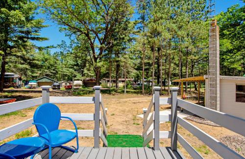 Mauston Casa | Wildwood by the Lake