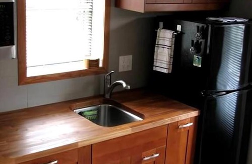 Cape May - Wildwood Apartamento | WildWoof Beach Bungalow - 3 Blocks to Beach