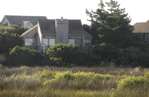 Hatteras Casa | Will's Hideaway 3 Bedroom Cottage by RedAwning