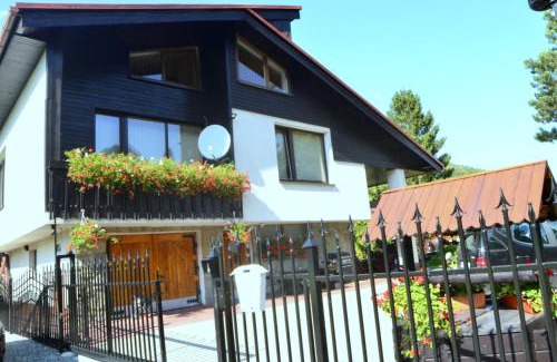 Meszna Casa | Willa Ewa