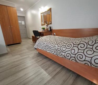 Ostrowiec Swietokrzyski Casa | Willa-Restauracja Victoria