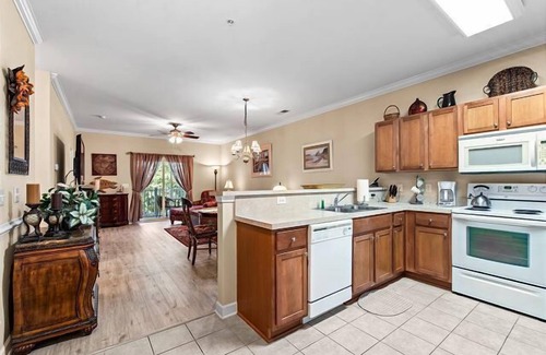 Longs Condominio | Willow Bend 922 - 2nd Floor Villa in Barefoot! Great Location!