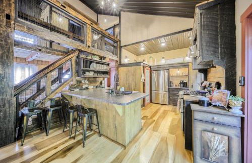 Swengel Casa | Willow Brook Getaway Hot Tub, Deck in Mifflinburg