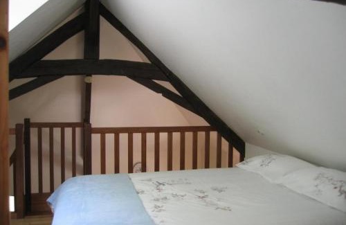 Saint-Hilaire-sur-Benaize Casa | Willow Cottage