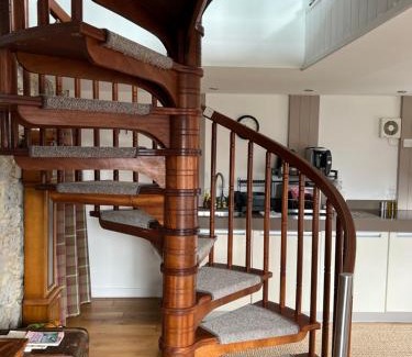 Oldwalls Casa | Willow Mews