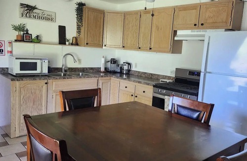 Rio Linda Casa | Willow Pond Oasis