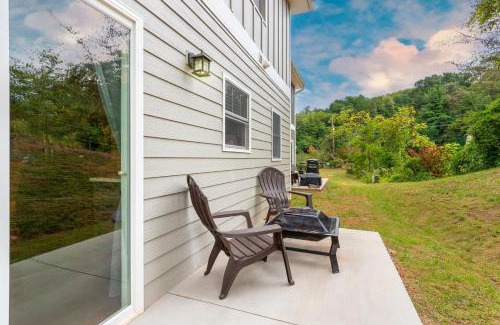 Asheville Casa | Willow Sycamore by AvantStay 6 Mins to Downtown
