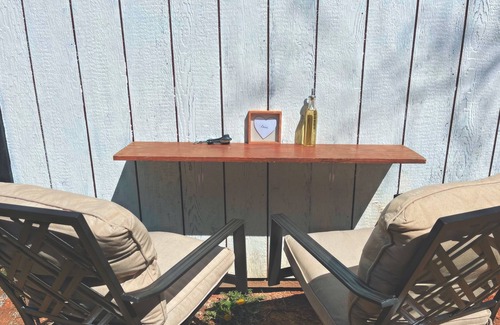 Salem Cabaña | Willow Tree Cottage