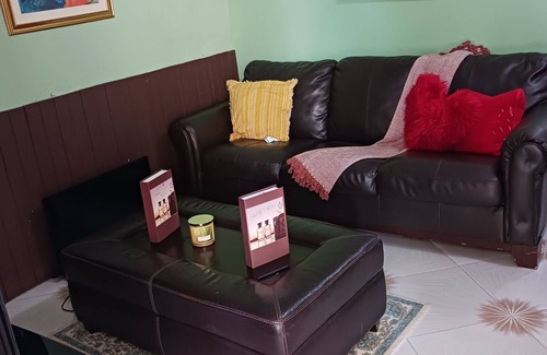 Reading Casa | Willow tree
