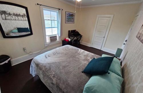Sunset Park Casa | Wilmington Classic Next To Downtown