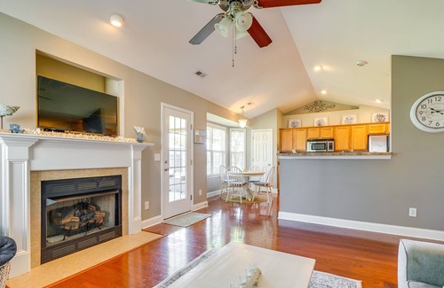 Murraysville Casa | Wilmington Vacation Rental: Near Beach & Pier!